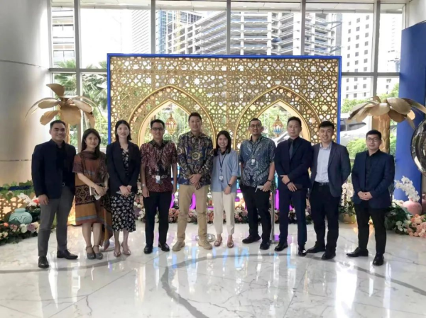 漂洋過海去奮斗丨陳鑫：回眸耕耘路，將青春揮灑向海外事業(yè)的沃土